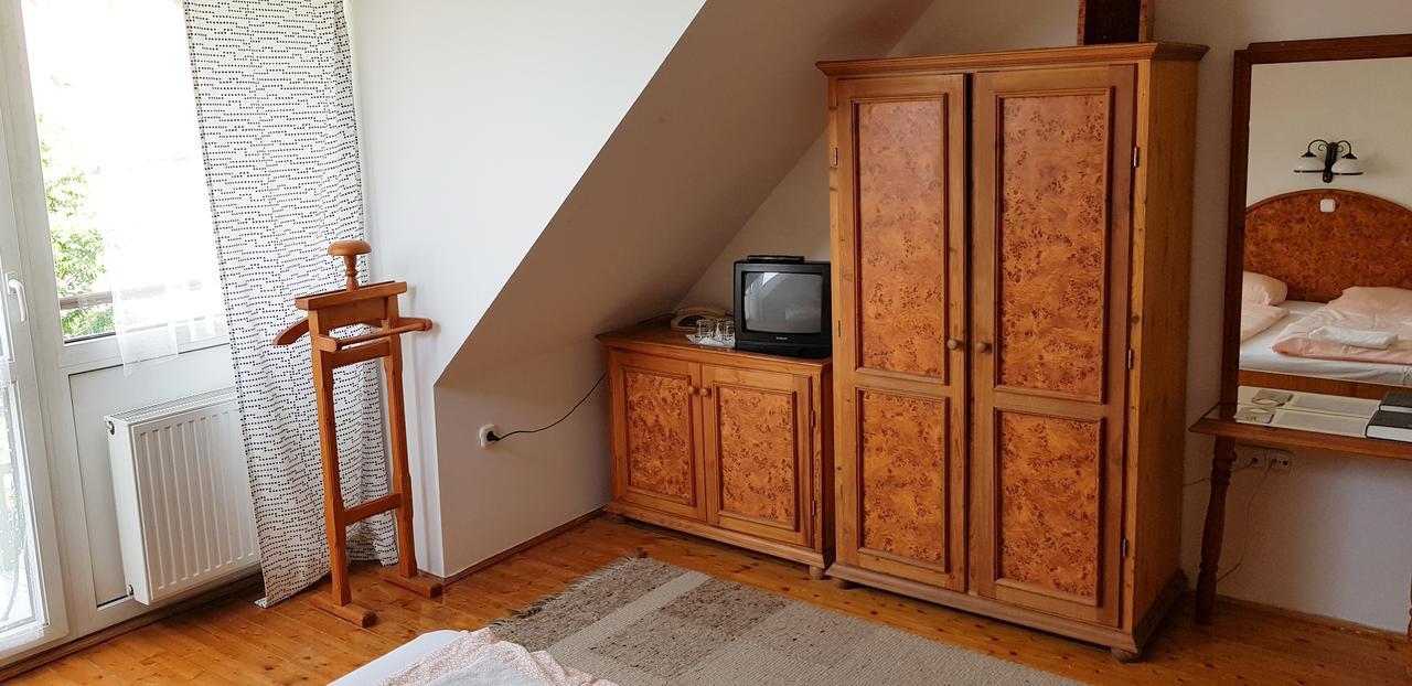 גיור Hotel Paar Szieszta מראה חיצוני תמונה